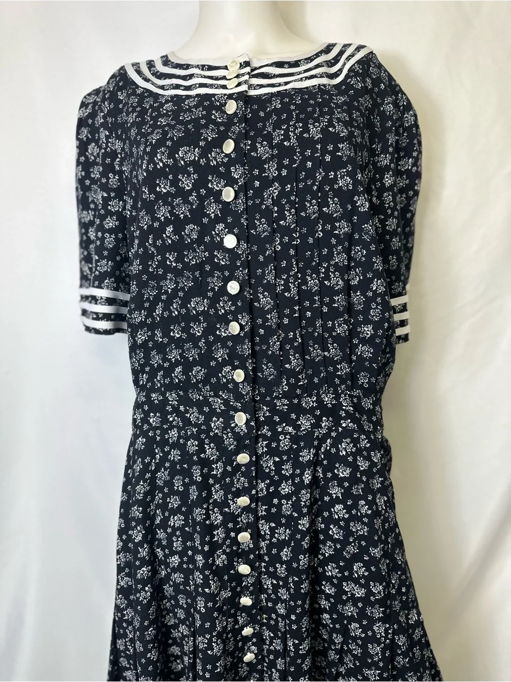 VINTAGE PLAZA SOUTH BRAND SIZE 18T Black & White Dress Short Sleeve Button Down - Picture 2 of 6